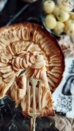 Best Apple Slab Pie Recipe with a Flaky Crust
